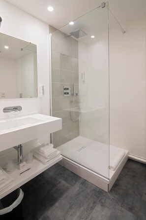 Bathroom - Hôtel Bomotel (Montlucon)