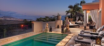 Royal Garden Villas & Spa