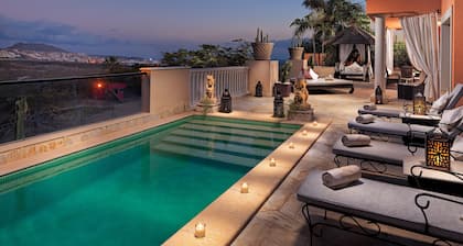 Royal Garden Villas & Spa