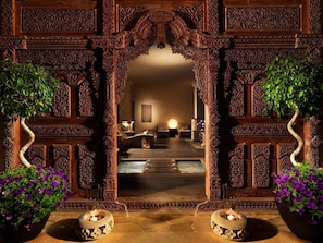 Behandlungsräume für Paare, Sauna, Whirlpool, Dampfbad