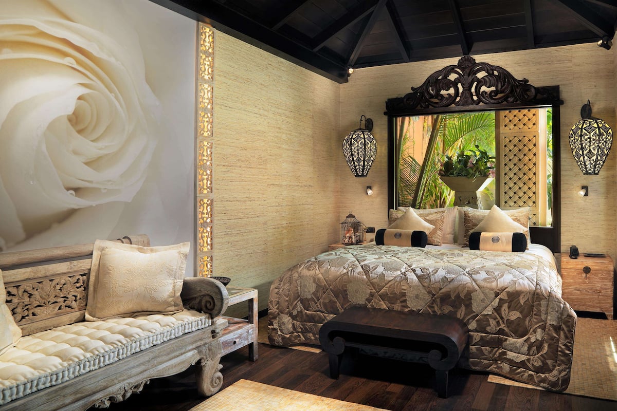 2 bedrooms, minibar, in-room safe, individually decorated