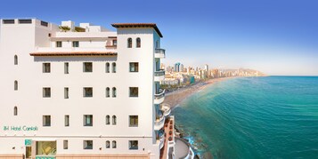 Minibar, in-room safe, desk, blackout curtains