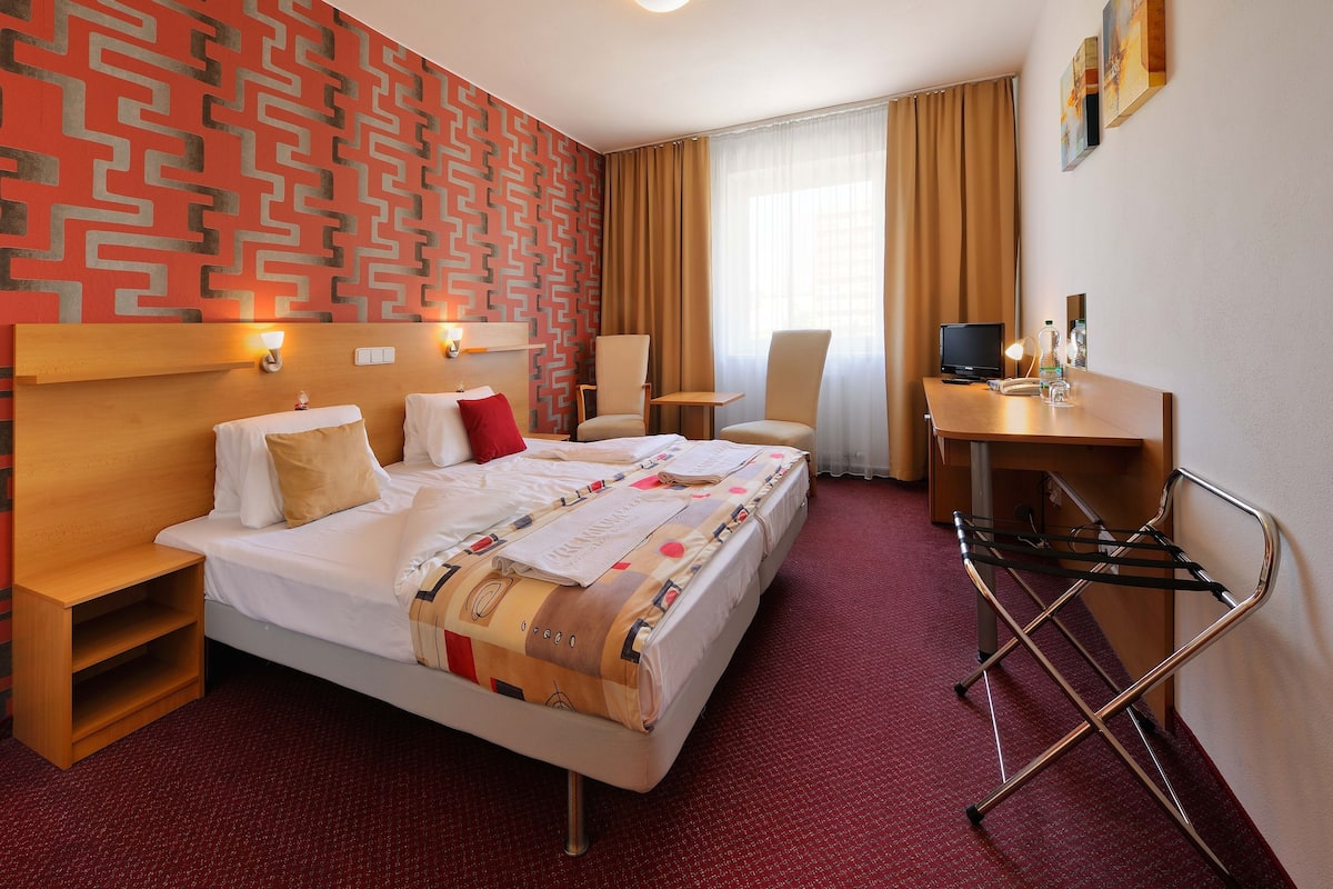 Comfort Double or Twin Room