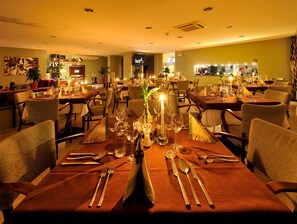 Breakfast, lunch and dinner served  - Premium Business Hotel Bratislava (Bratislava)