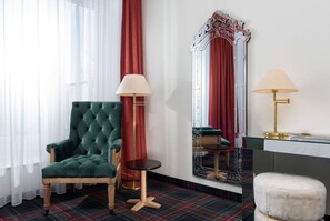 Két bảo mật tại phòng, bàn, phòng cách âm 