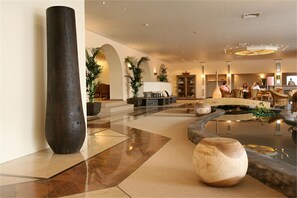 Nội thất lối vào