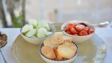 Desayuno buffet incluido todos los días