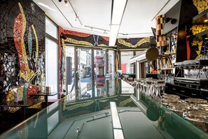 Bar (a l'allotjament)