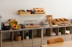 Daily buffet breakfast (EUR 12.9 per person)