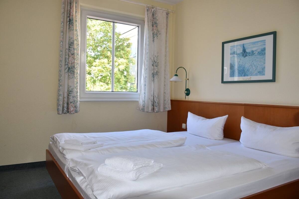 1 bedroom, desk, iron/ironing board, bed sheets