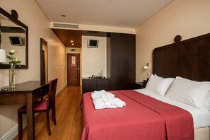 Minibar, in-room safe, soundproofing, iron/ironing board
