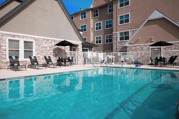 Piscina a l'aire lliure