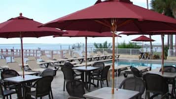 Lunch and dinner served, pool views