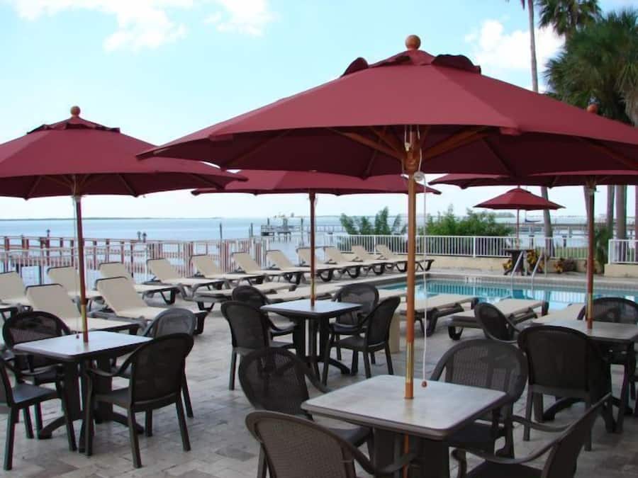 Lunch and dinner served, pool views