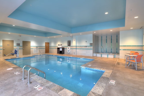 Holiday Inn & Suites Pigeon Forge Convention Center by IHG