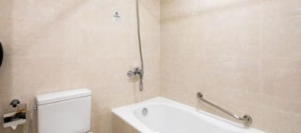 Celebrity City Hotel Nanjing