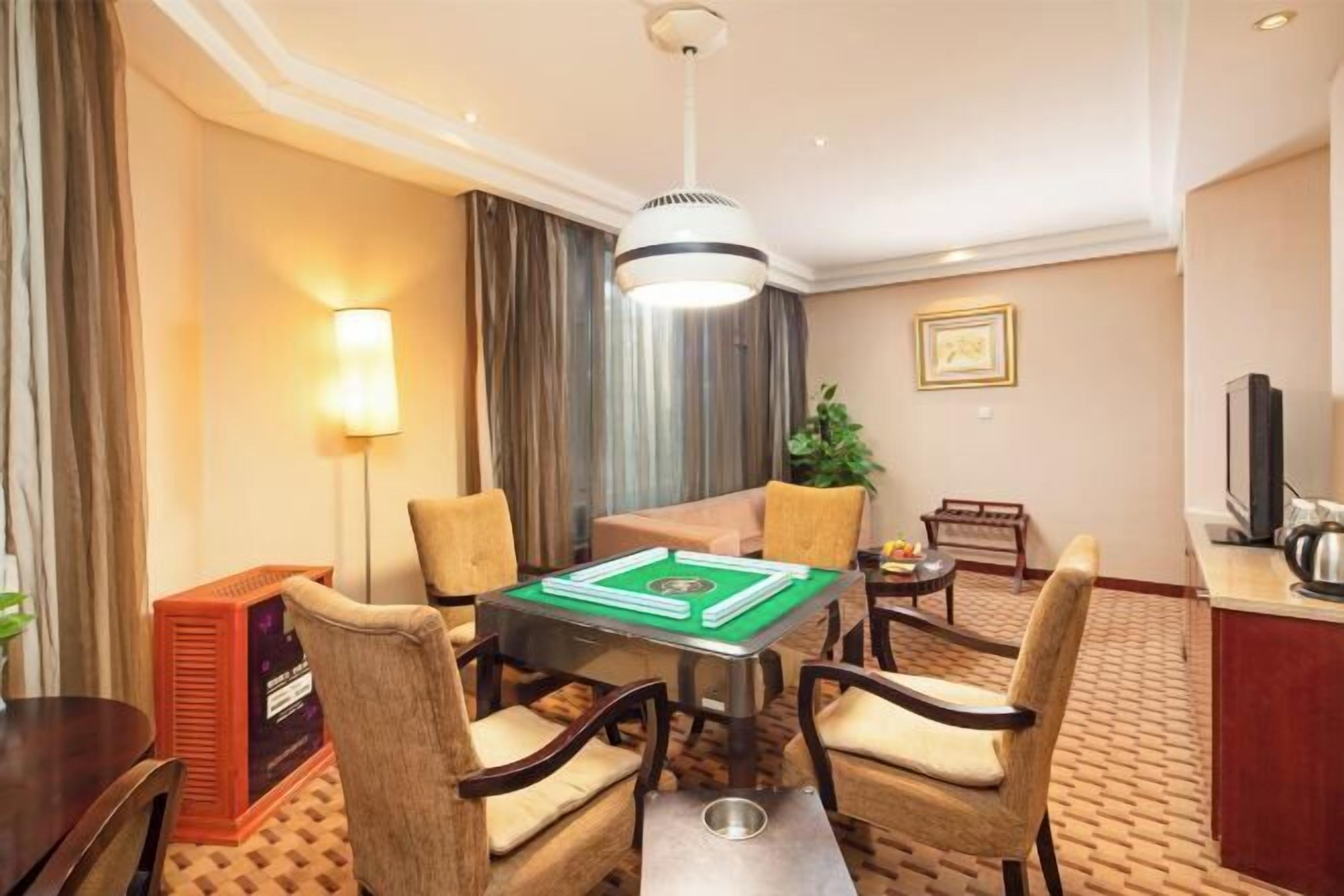 In-room safe, iron/ironing board, cots/infant beds, Internet