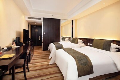 Celebrity City Hotel Nanjing