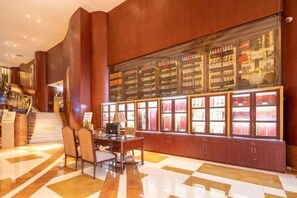 Gift shop - Celebrity City Hotel Nanjing (Nanjing)