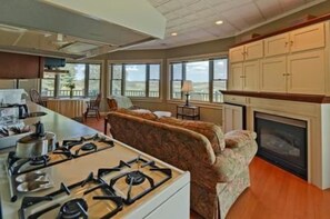 Suite #2 | Private kitchen | Full-size fridge, microwave, stovetop, dishwasher