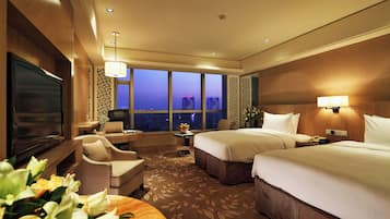 Deluxe Twin Room | Premium bedding, minibar, in-room safe, desk