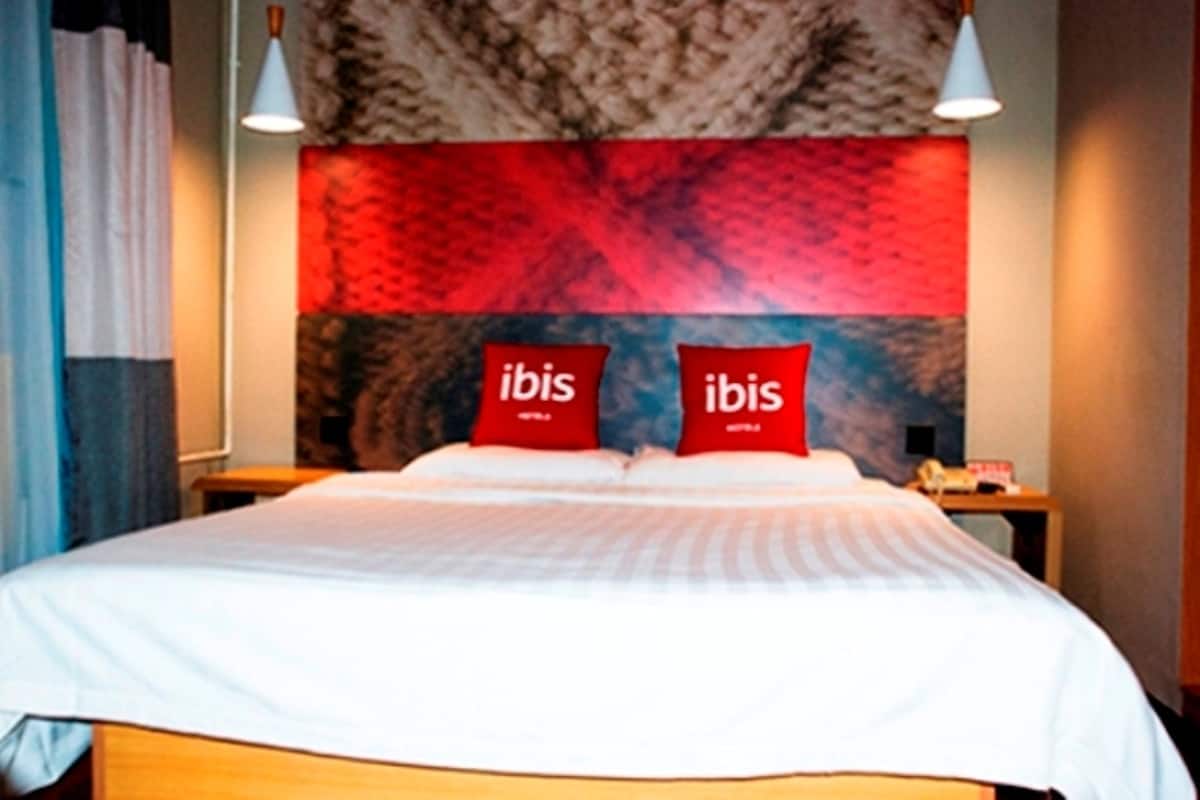 Double Room | Meja, Wi-fi percuma, cadar katil