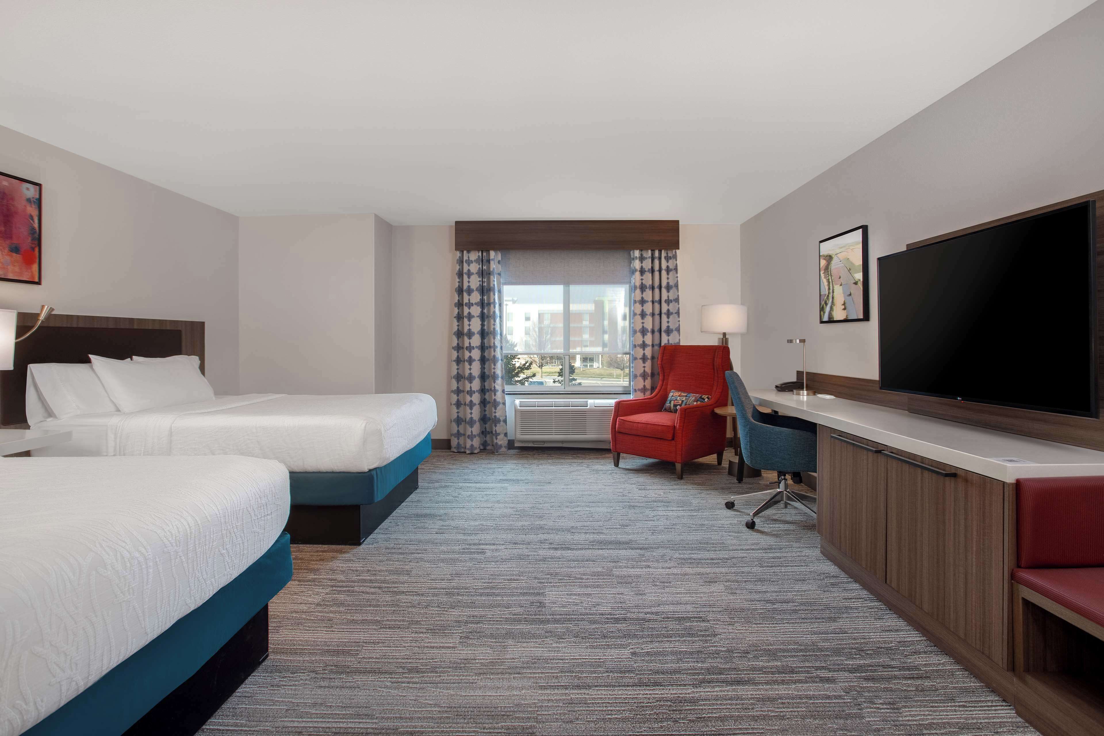room, 2 queen beds, accessible | 1 bedroom, hypo-allergenic bedding, minibar, in-room safe