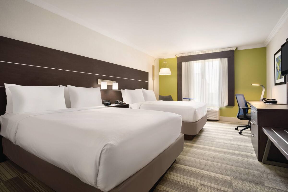 Premium bedding, pillow-top beds, in-room safe, desk