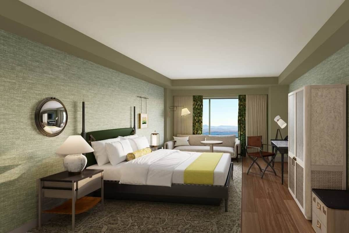 Premium bedding, pillowtop beds, in-room safe, desk