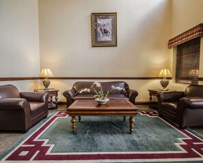 Lobby - Quality Suites Jeffersonville - Louisville North (Jeffersonville)