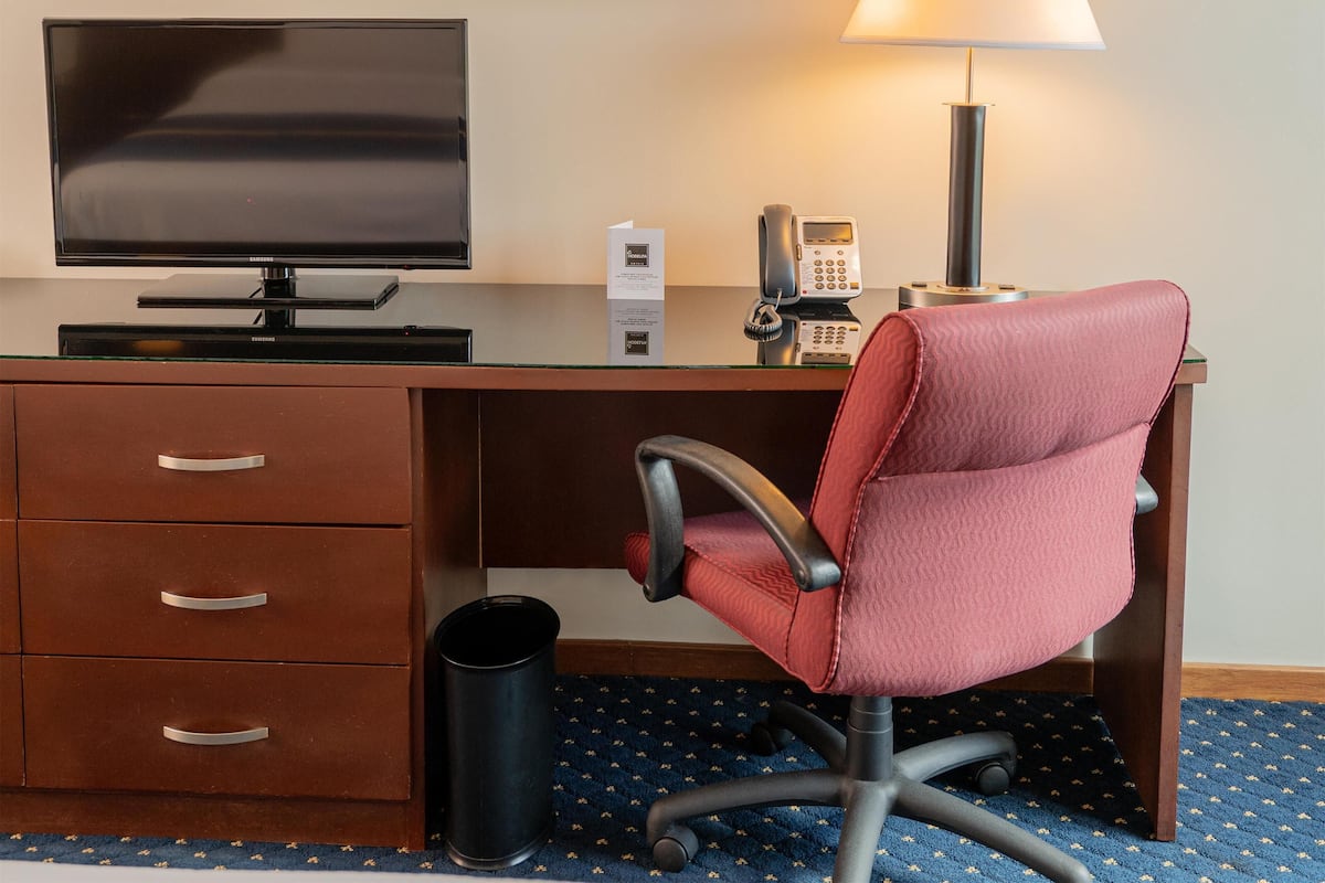 Deluxe kamer, 1 kingsize bed (Executive) | Kameruitzicht