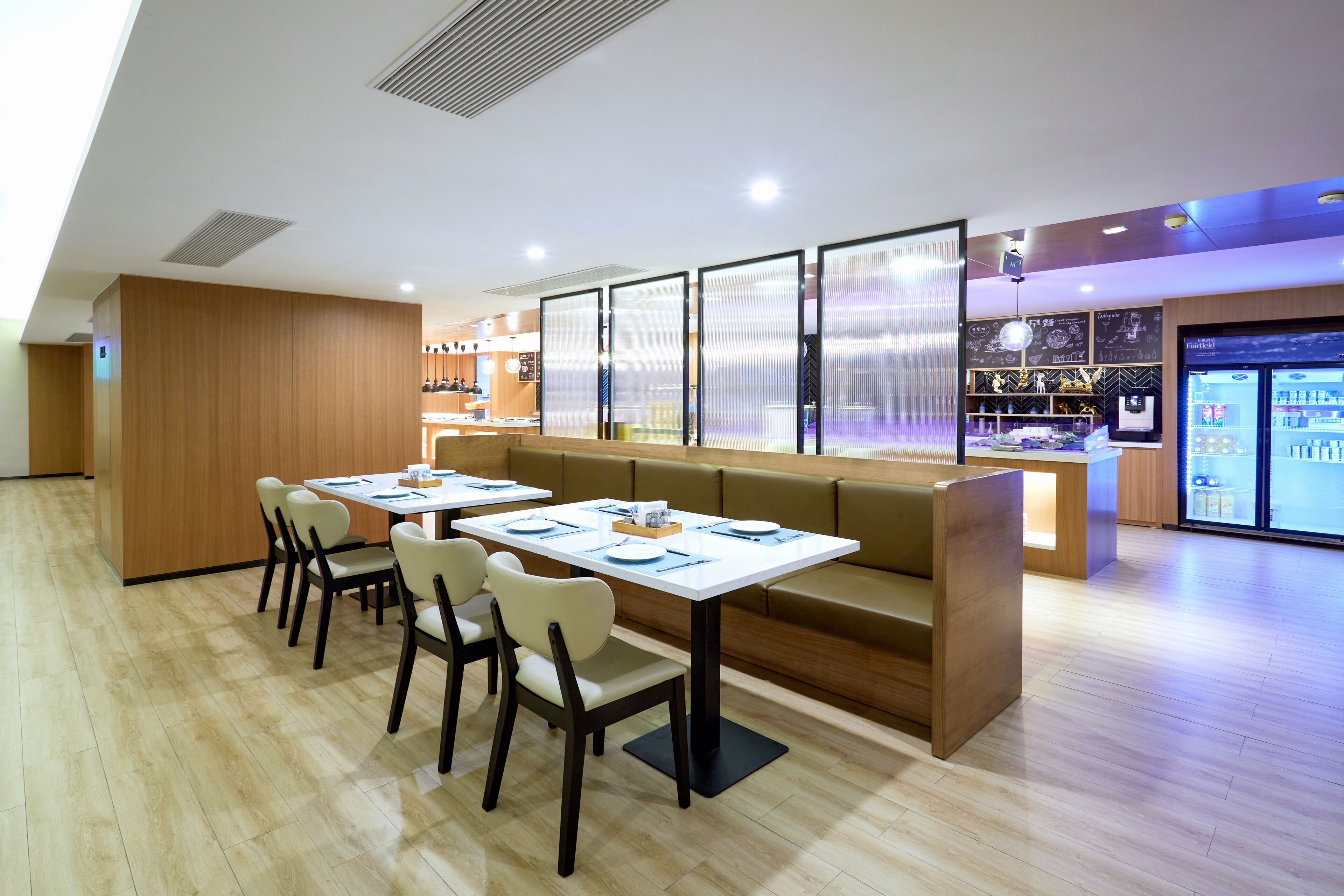 daily self-service breakfast (cny 68 per person)