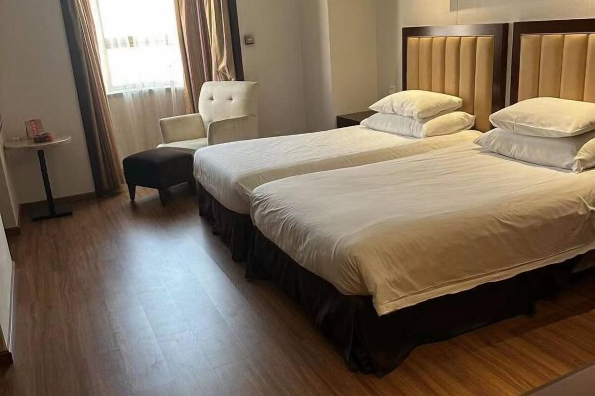 Ropa de cama de alta calidad, colchones viscoelásticos, caja fuerte