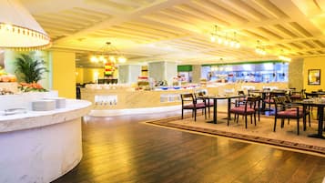 Bữa sáng buffet hàng ngày (128 CNY/mỗi người)