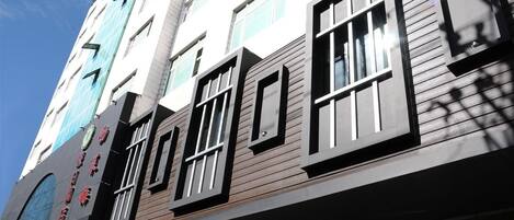 Fachada de la propiedad