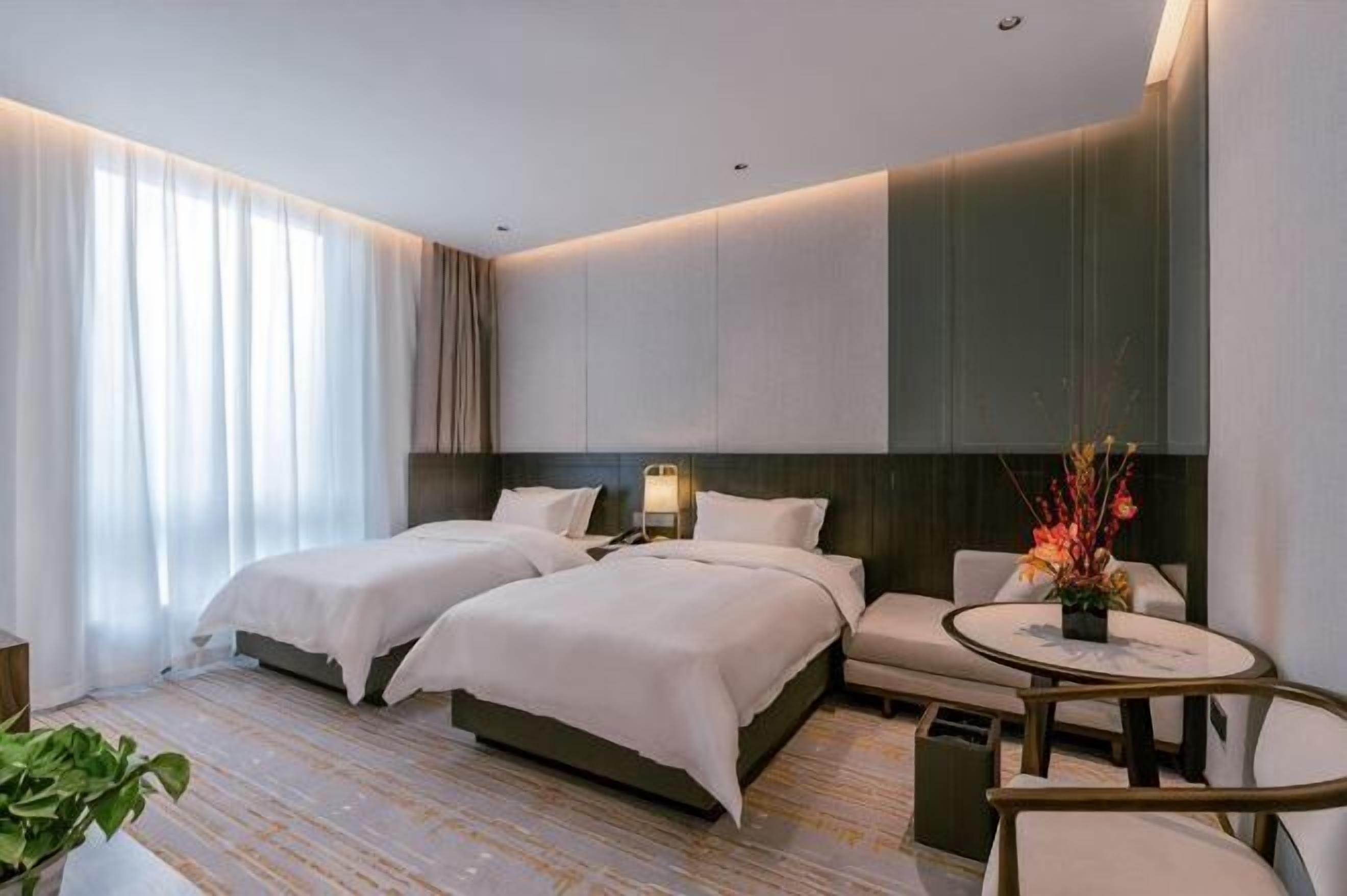Down comforters, blackout drapes, free WiFi, bed sheets