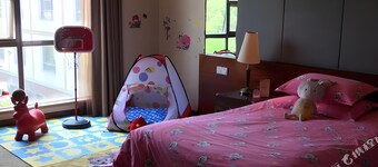 Zhangjiagang Guomao Hotel