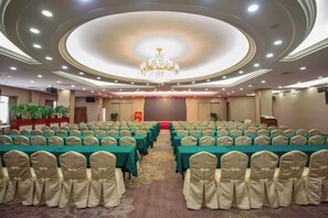Ballroom - Celeste Palace Hotel (Jiangmen)