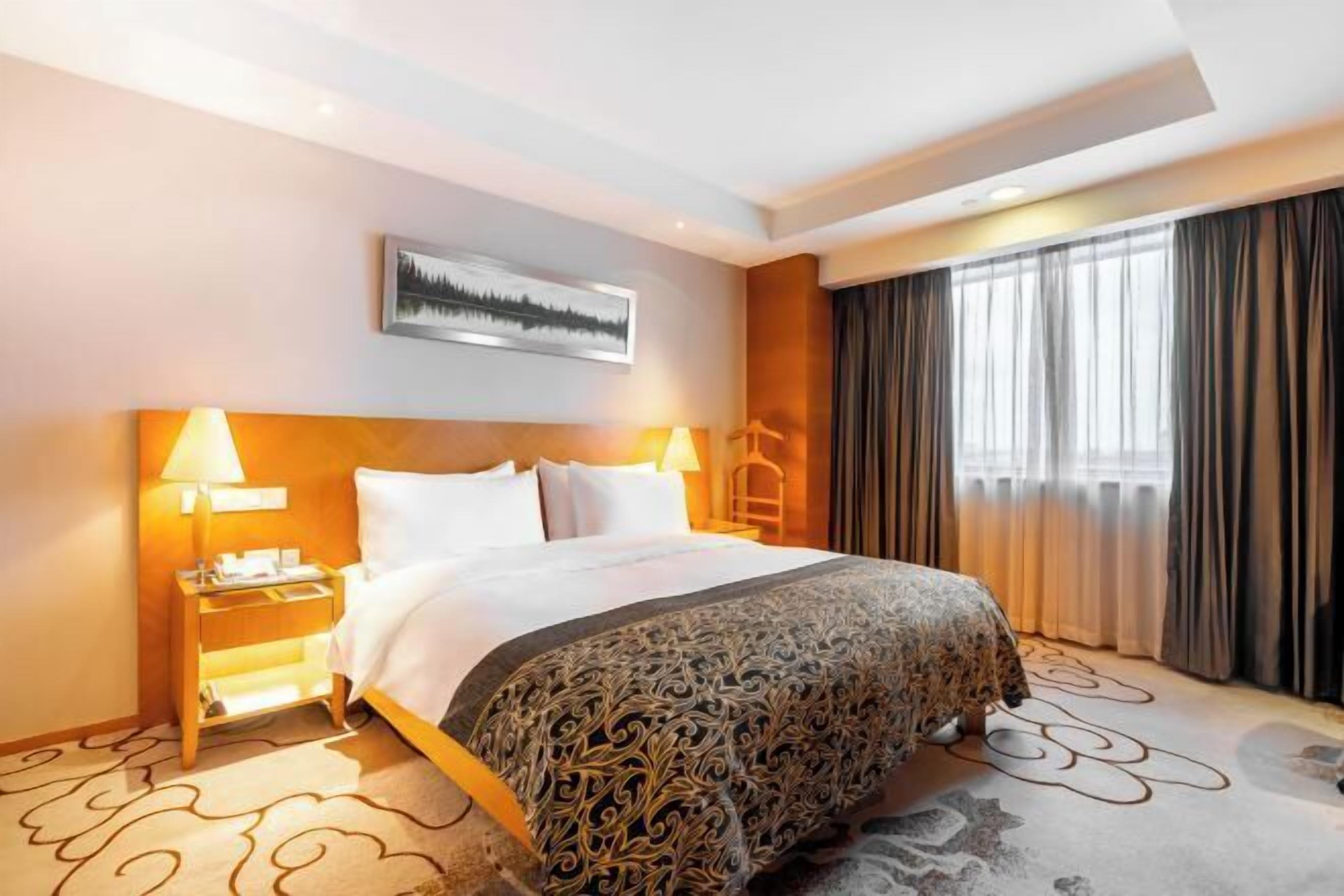 Minibaari, tallelokero huoneessa, silitysrauta/-lauta, ilmainen Wi-Fi