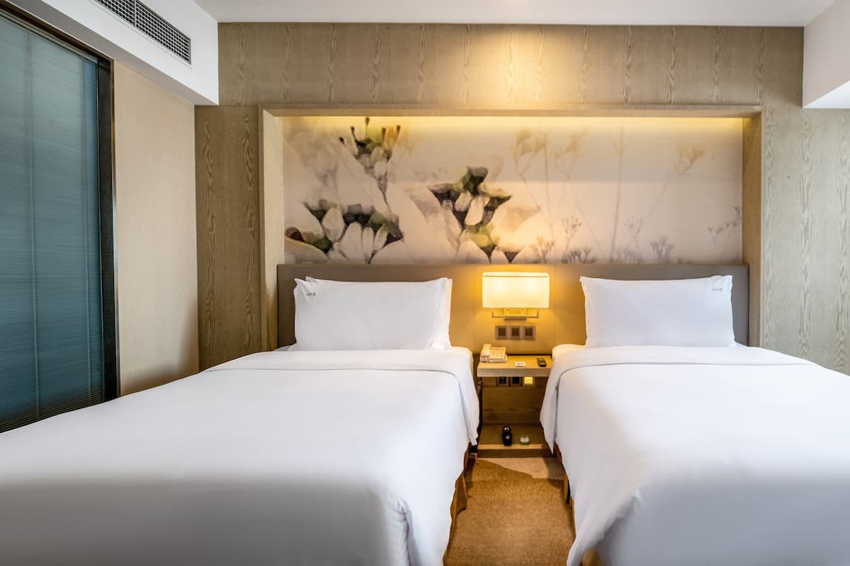 Ropa de cama de alta calidad y artículos del minibar gratis