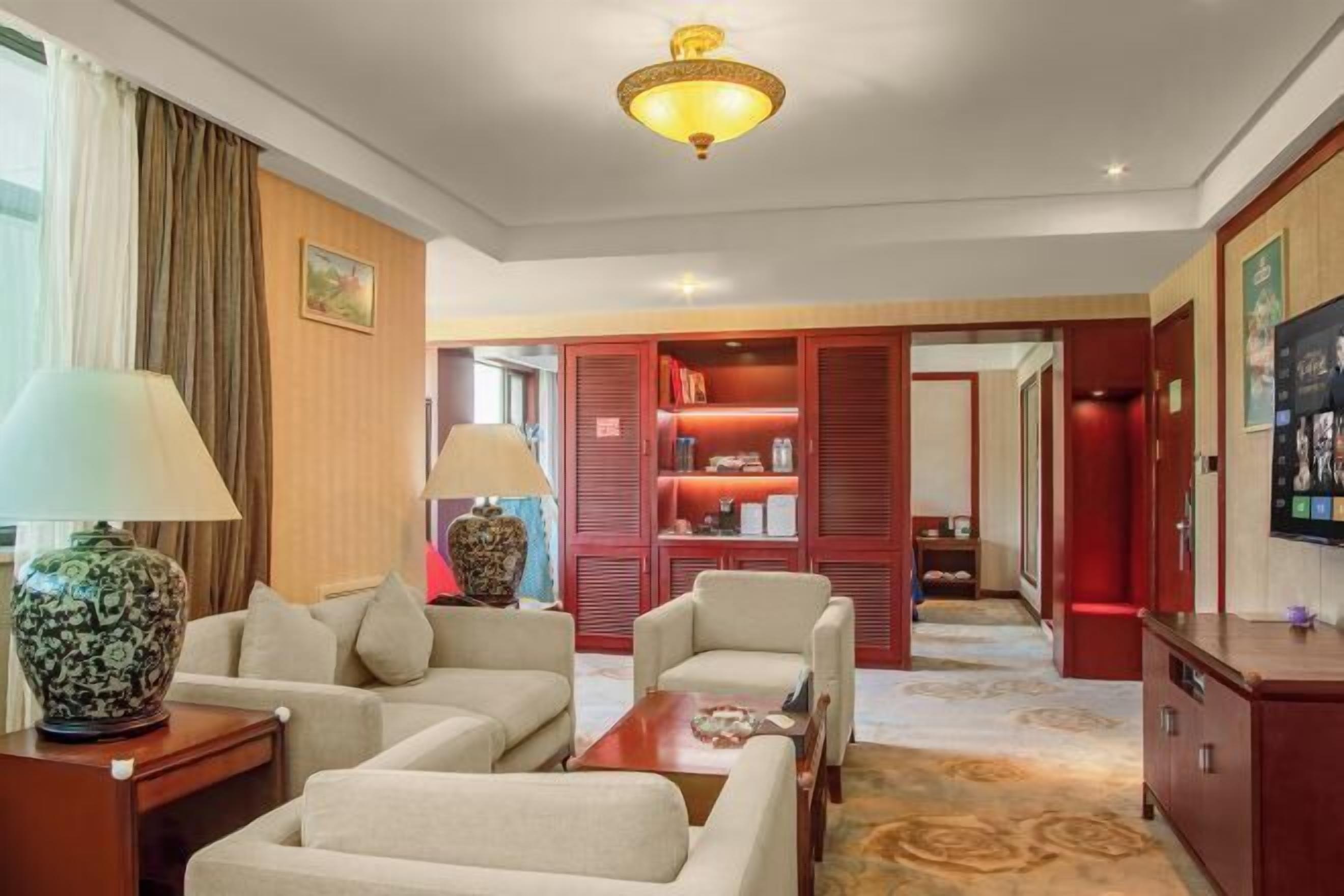 Minibar, in-room safe, iron/ironing board, alarm clocks