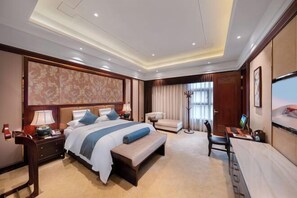 Minibar, in-room safe, iron/ironing board, alarm clocks