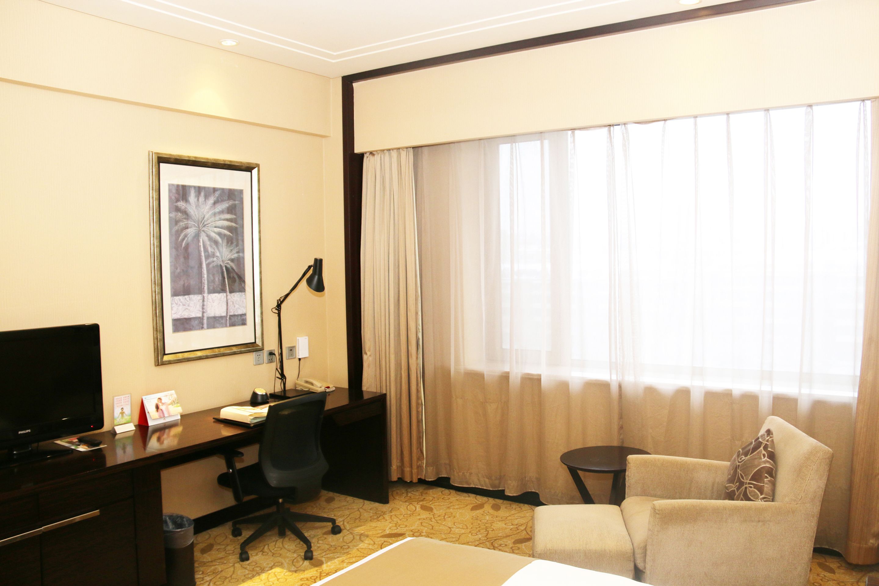 1 bedroom, minibar, in-room safe, desk