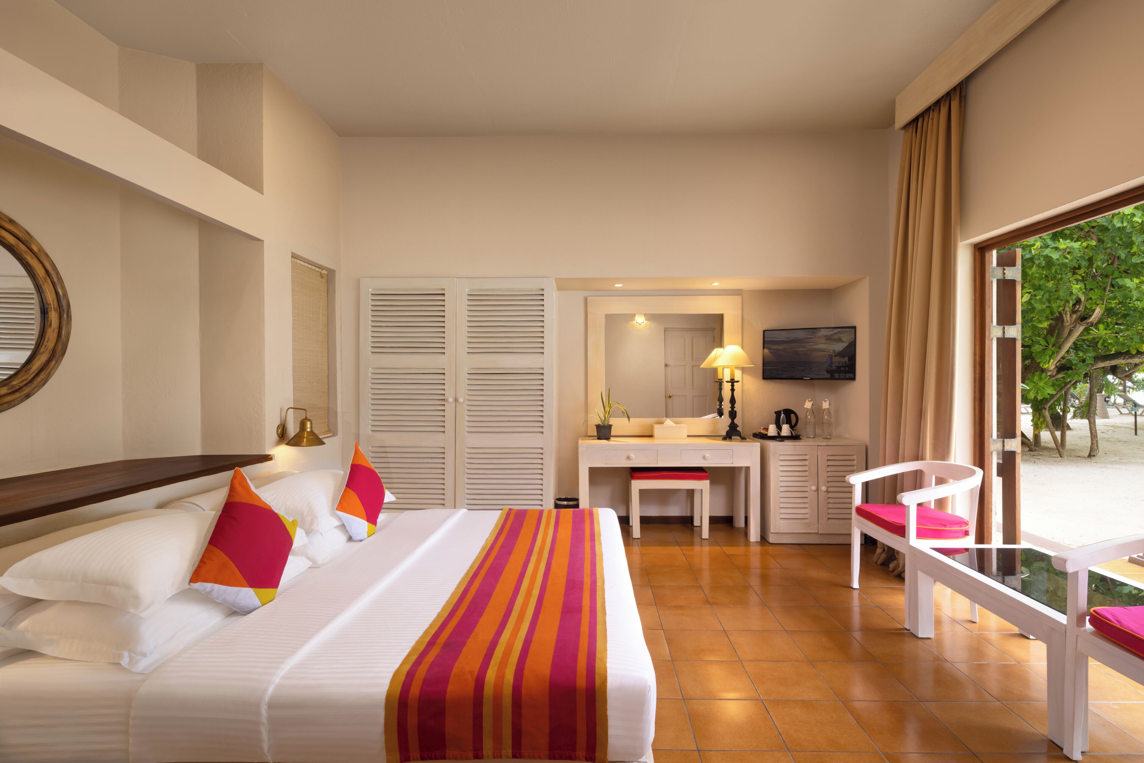 經典客房, 海灘景觀 | 迷你吧、客房內保險箱、布置獨特、書桌