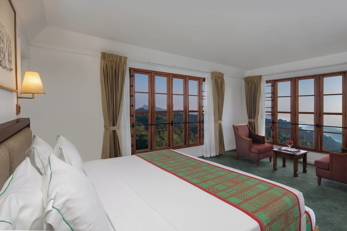 Memory foam beds, minibar, in-room safe, desk