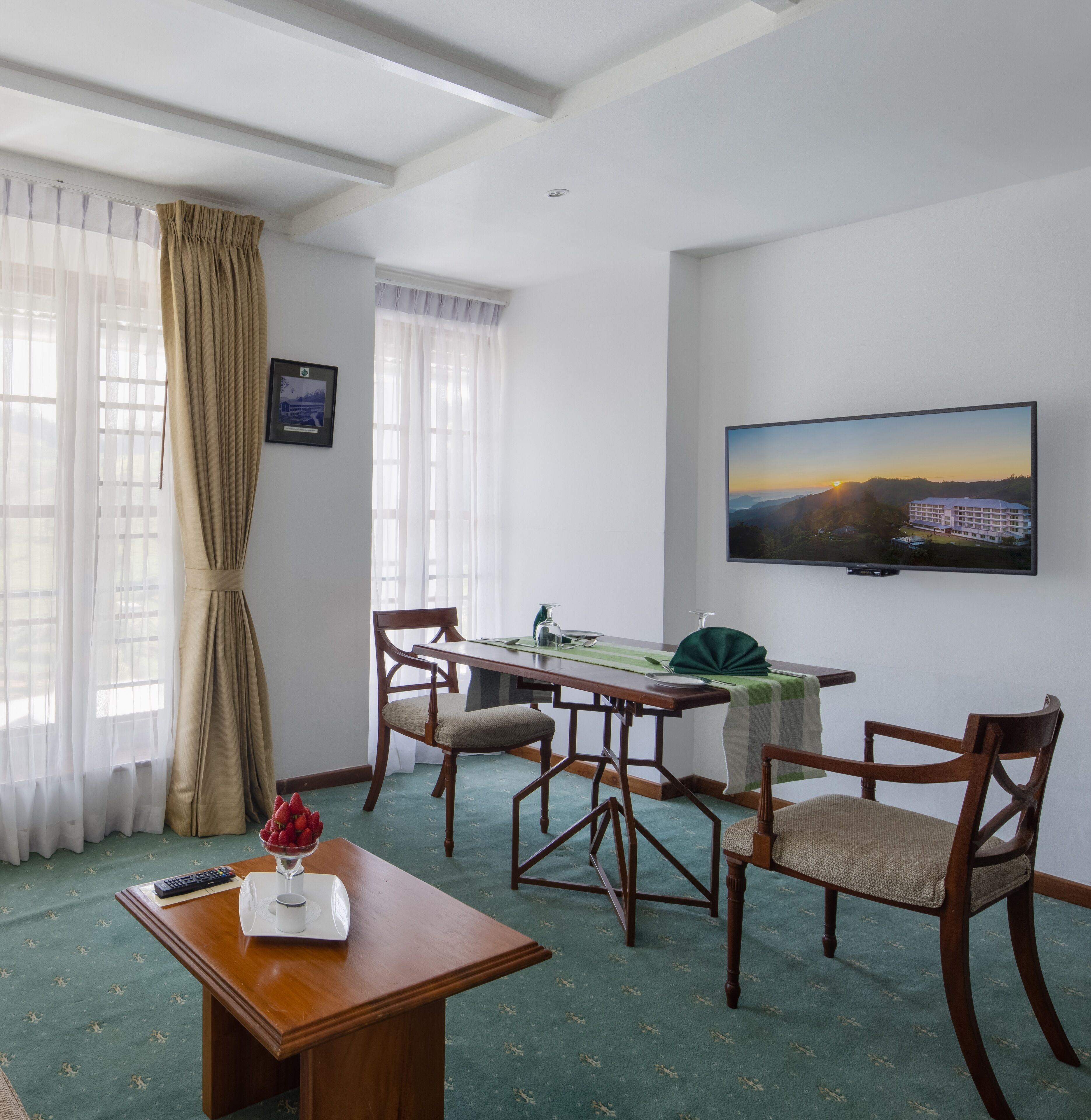 junior suite | memory-foam beds, minibar, in-room safe, desk