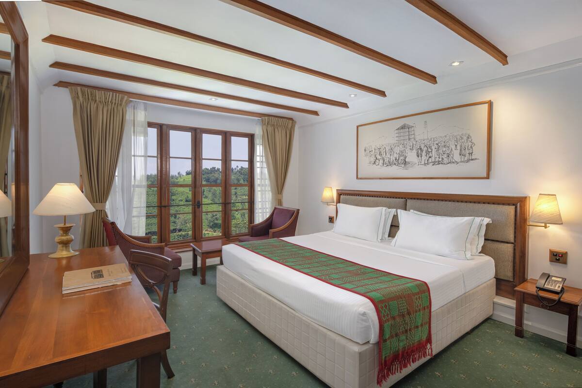 Memory foam beds, minibar, in-room safe, desk