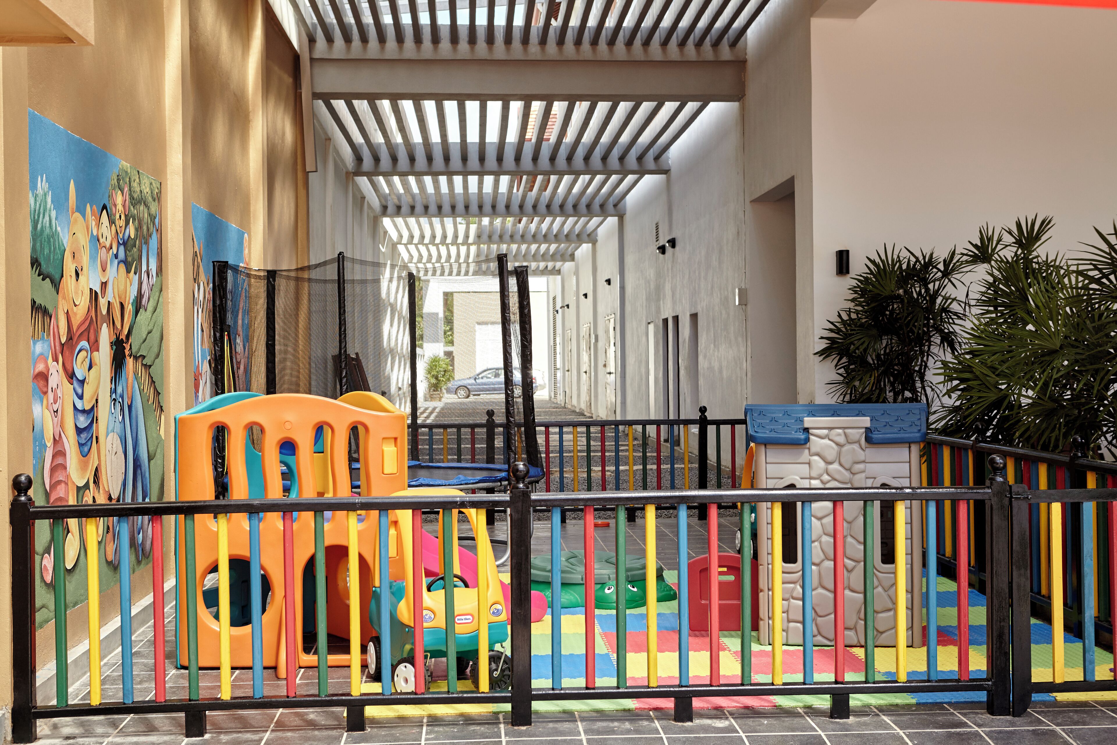 Innen-Kinderspielplatz