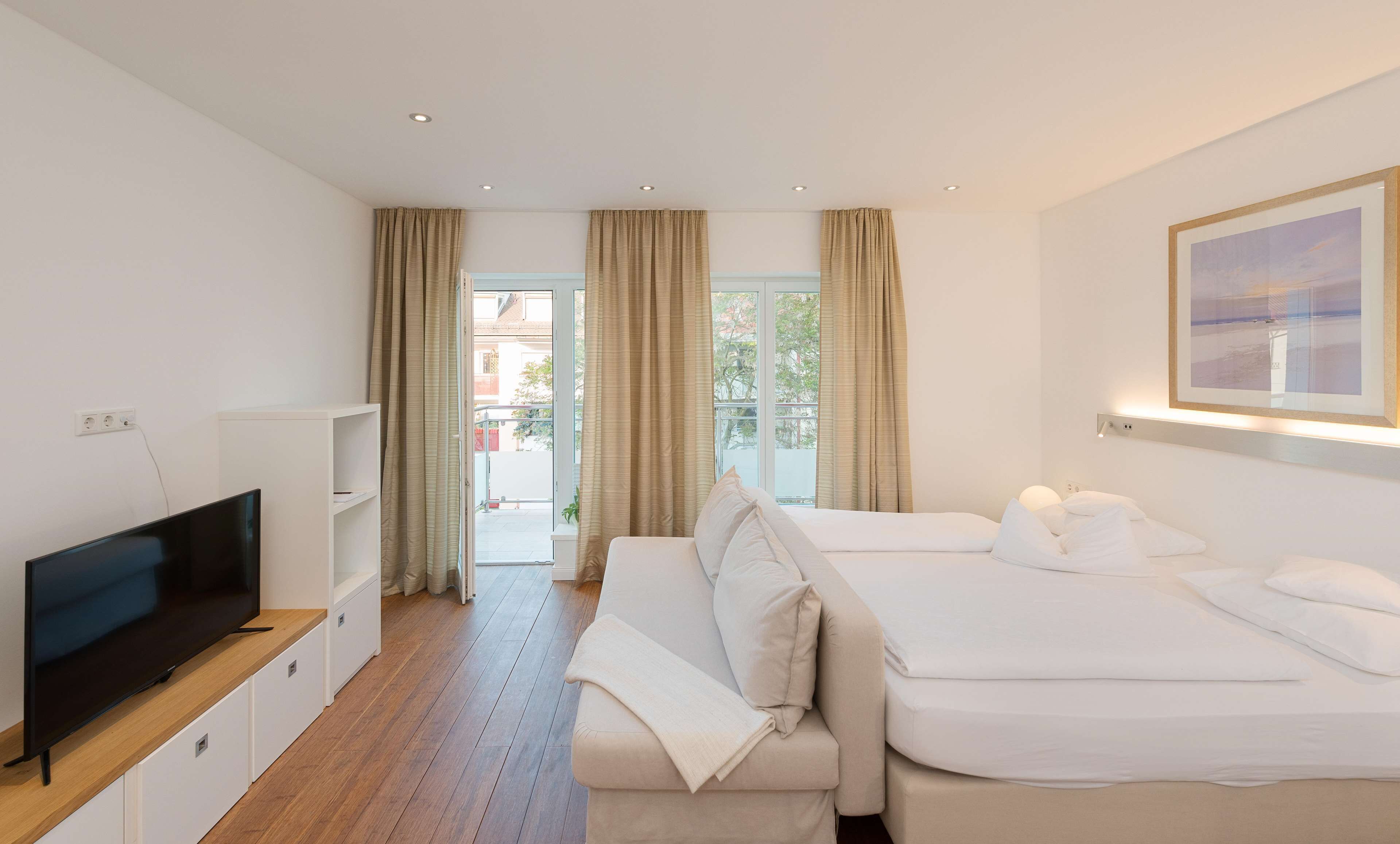 Hypo-allergenic bedding, individually decorated, individually furnished