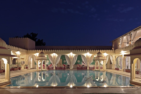 Alberca al aire libre